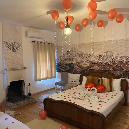 Hytte Disha Tirana